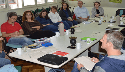 Pensando primeiro em pessoas e relações
